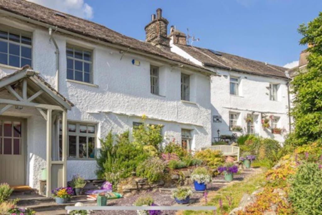 The Old Post Office, Cosy Grade II Listed 2 Bed Apartment Windermere Eksteriør billede
