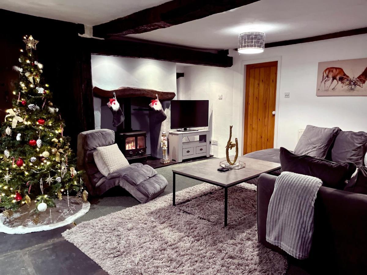 The Old Post Office, Cosy Grade II Listed 2 Bed Apartment Windermere Eksteriør billede